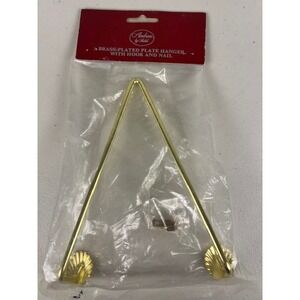 Vintage Andrea by Sadek NOS Brass Plated Plate Hanger Seashell Design